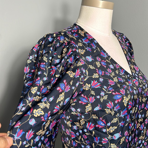 BANANA REPUBLIC Puff-Shoulder Blouse| BANANA REPUBLIC Puff-Shoulder Top XS - Picture 6 of 14